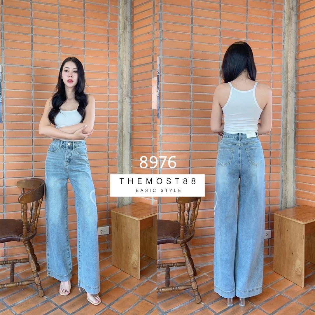 #8976 กางเกงทรงกระบอกใหญ่ เอวสูงปรี๊ดผ้าไม่ยืด งานแต่งฟอกหัวใจข้าง น่ารักๆ ปลายขาเย็บเก็บ งานฟอกอ่อนๆ จับแมชได้ชิวๆหลายลุกข์เลยจ้า