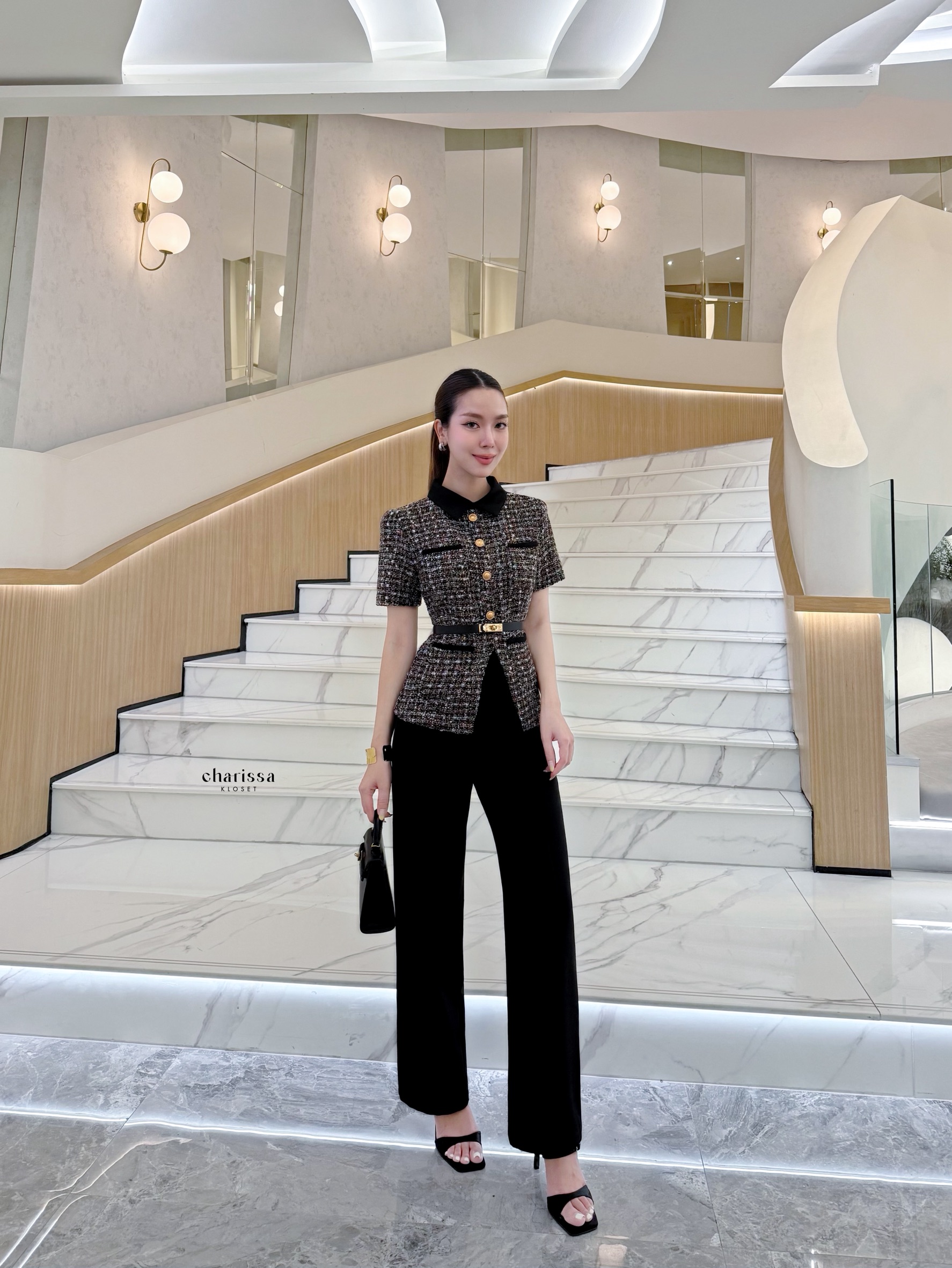 เซ็ท 3 ชิ้น เสื้อทวิตแขนสั้น + กางเกง มาพร้อมเข็มขัด สวยหรูมากกก