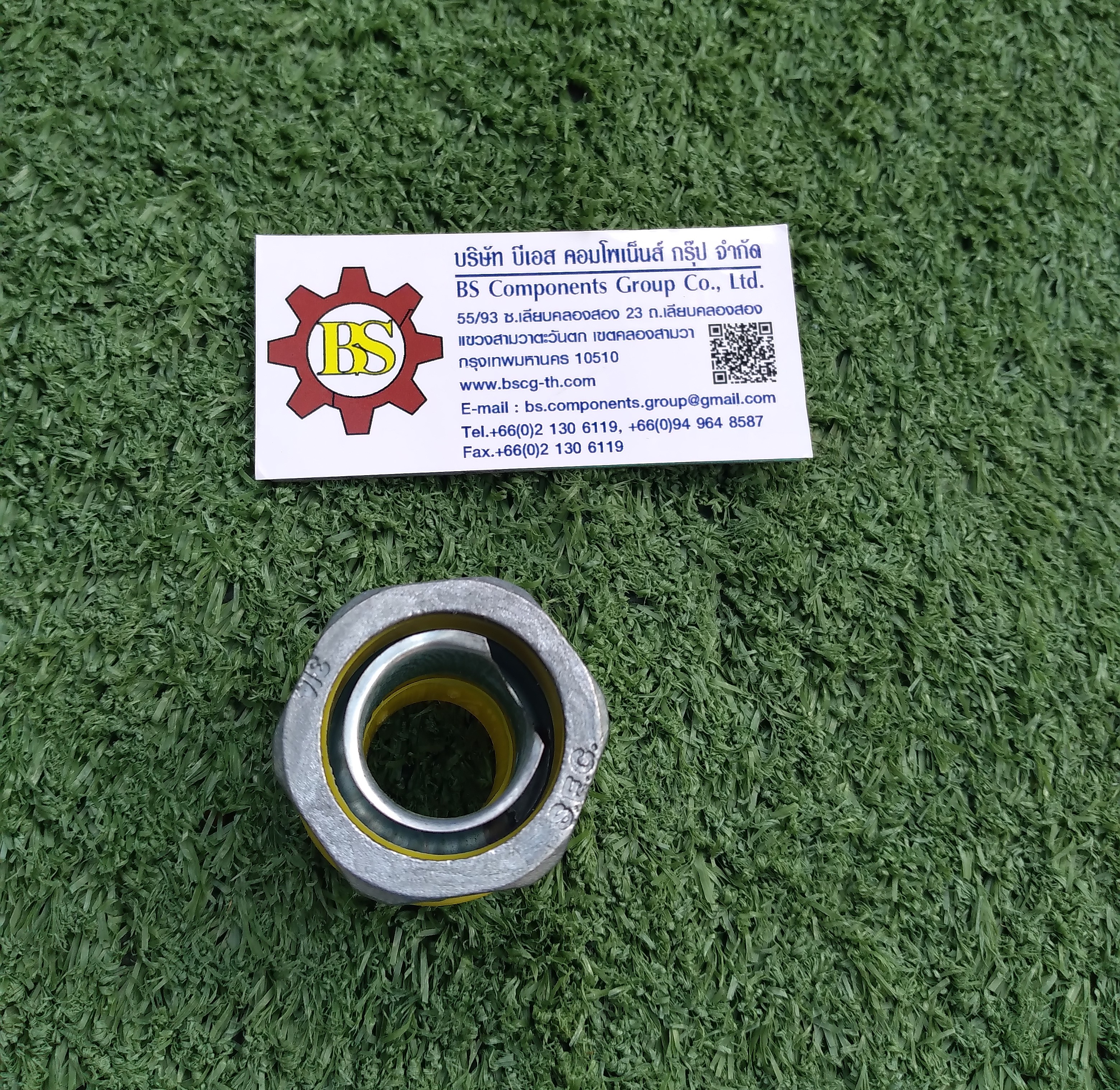 SEC : คอนเนคเตอร์ท่ออ่อนกันน้ำ สีเทา ตรง 3/4" (รุ่น A)