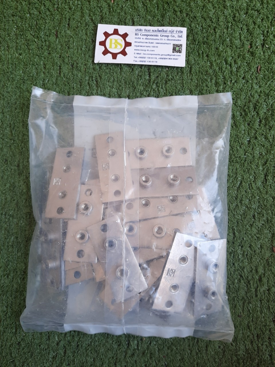 STAUFF : SPV-2-M-W3 : Elongated Weld plate Gr.2, Carbon Steel with Zinc/nickel-plated