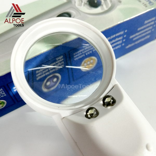 แว่นขยาย แบบด้ามจับ มีไฟ LED ใส่ถ่าน กำลังขยายเยอะ รุ่น MG6B