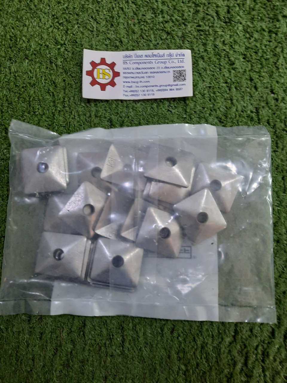 STAUFF : GD-1D-W3: Cover plate Gr.1D, Carbon Steel with Zinc/nickel-plated