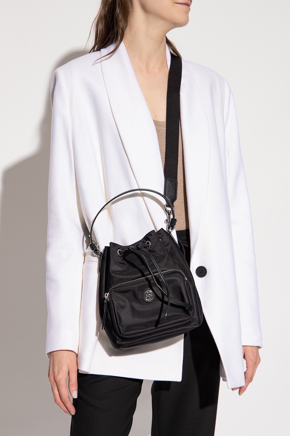 กระเป๋าสะพายไฮโซแบรนด์เนมทอรี่เบิร์ชทรงบัคเก็ตขนมจีบ TORY BURCH VIRGINA BUCKET BAG(134652)