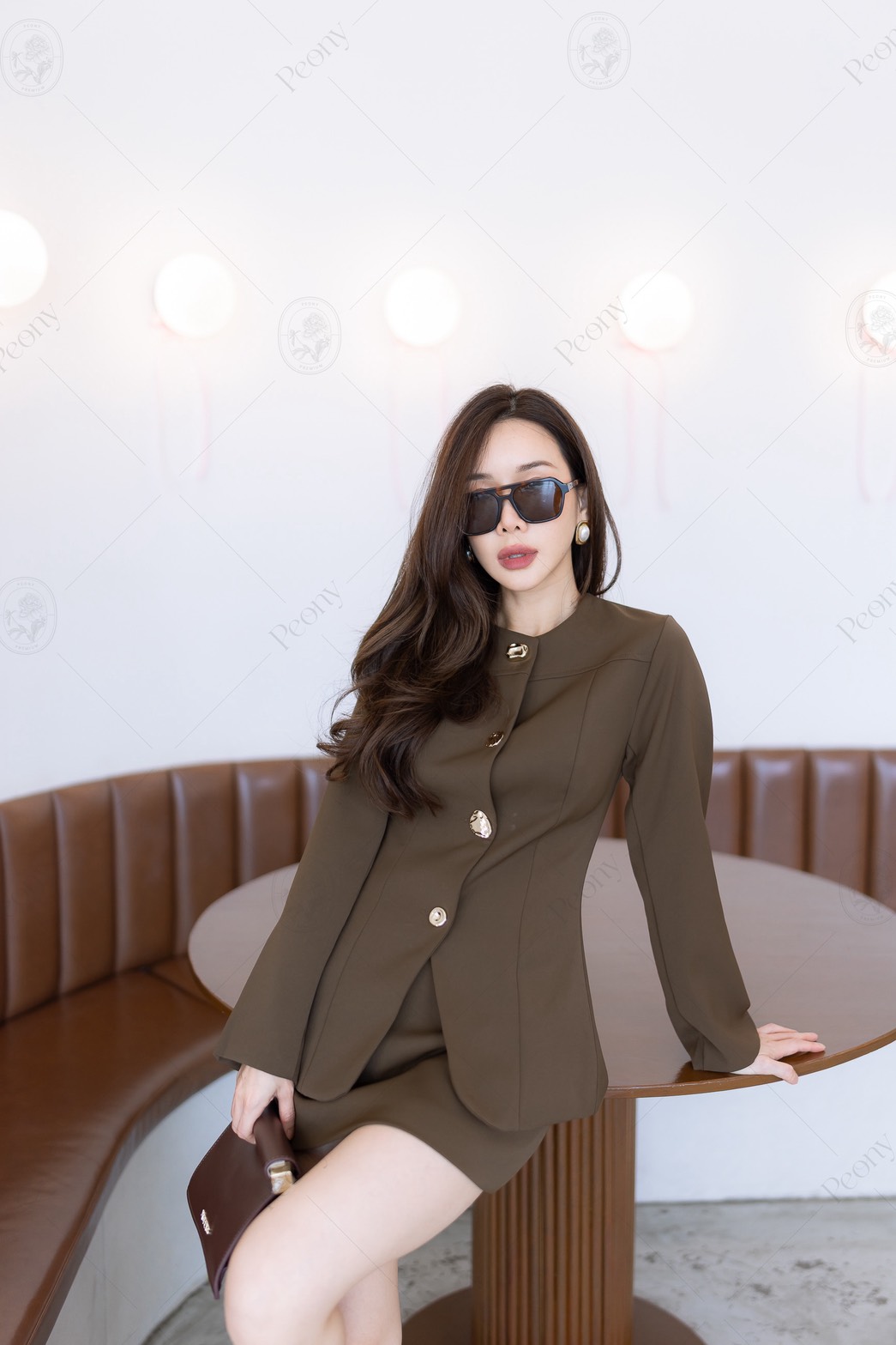 🤍 Chloe Set #899 Color : latte / choco 🤍 ชุดเซตแขนยาว กระดุมหน้า แมทมาพร้อมกระโปรงสั้น คอมพลีทลุค สวย มีสไตร์ ได้ทุกโอกาส