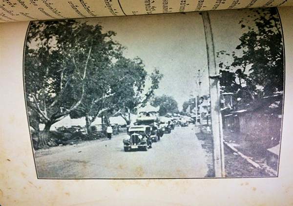 โคลงกลอนของครูเทพ เล่ม 2 พิมพ์แจกในงานศพ ท่านอยู่ เทพหัสดิน ณ อยุธยา(มารดาของครูเทพ)