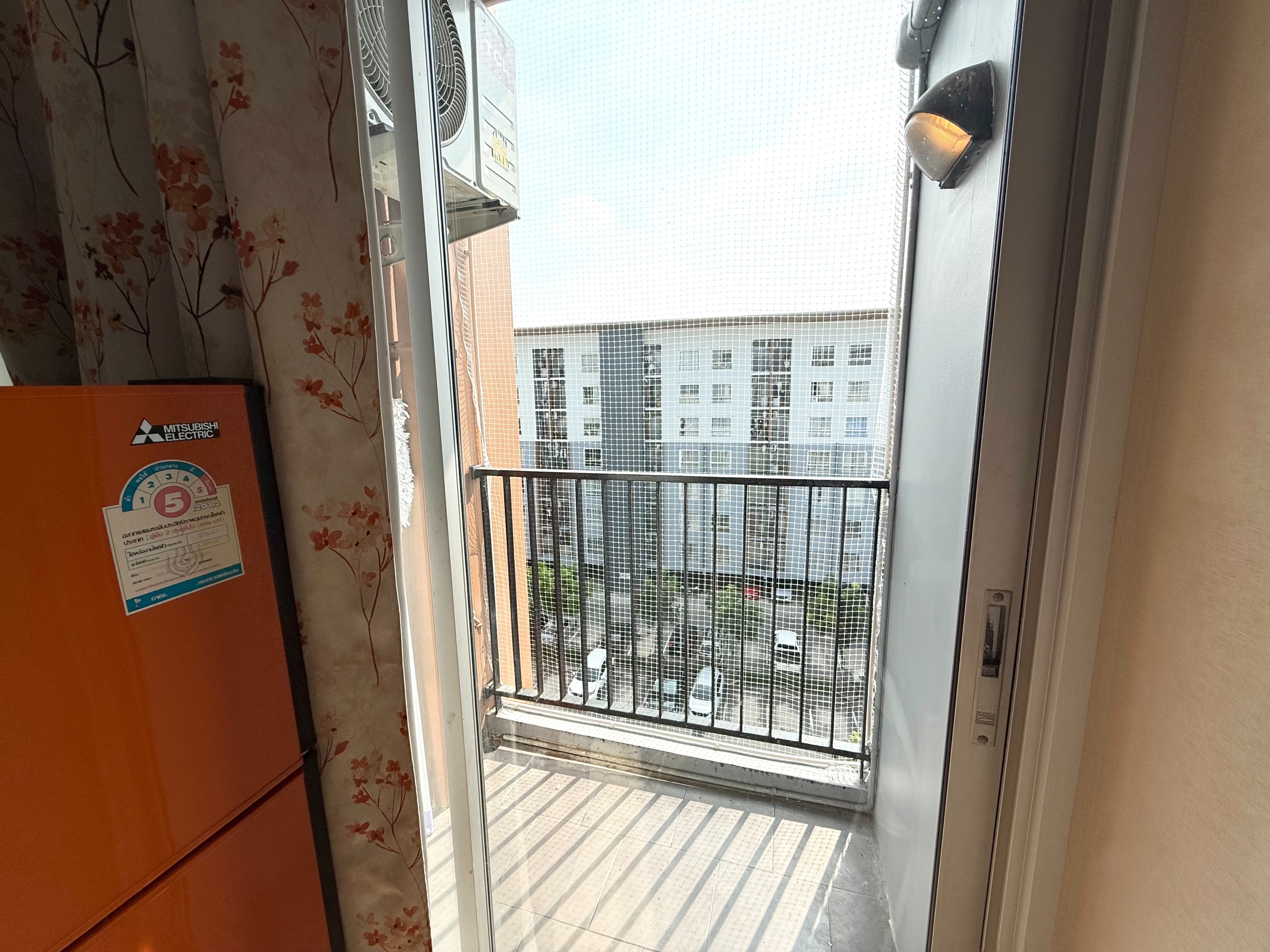 ให้เช่าคอนโดราคาไม่เกิน 5000 พลัม คอนโด บางใหญ่ สเตชั่น ใกล้รถไฟฟ้าสายสีม่วง 23.05 ตร.ม จ.นนทบุรี ชั้น 7