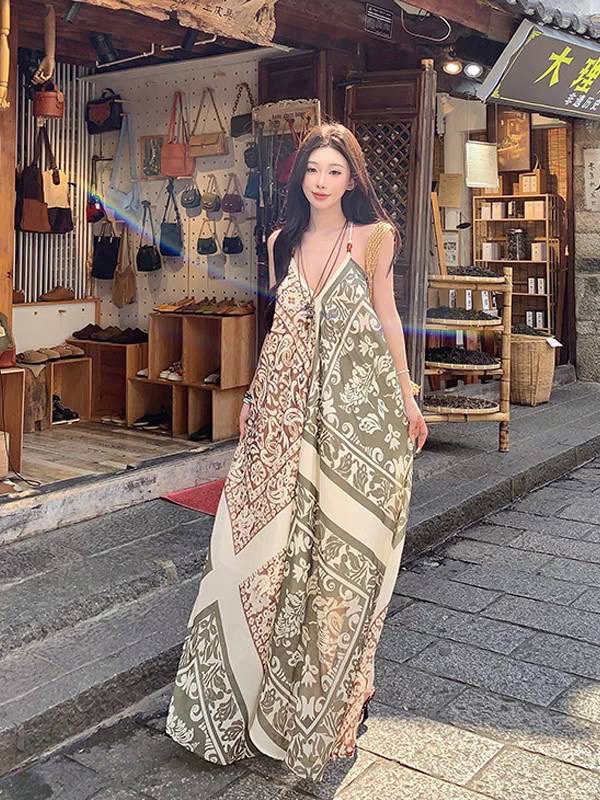 เดรสยาวสายเดี่ยวคอวี สายประดับด้วยลูกปัด ผ้าปริ้นลายสไตล์โบฮีเมี่ยน ชุดดีไซส์สายเดี่ยว(สายเลือนปรับระดับได้) เปิดหลัง มีซับใน เดรสทรงโอเวอร์ไซส์ใส่แบบหลวมๆ สาวอวบอ้วนมีท้องมีน้องใส่สบายมากๆจ๊า งานนำเข้า Premium Qualityคัตติ้งเนี๊ยบใส่ชิลใส่ไปคาเฟ่ ไปทะเล