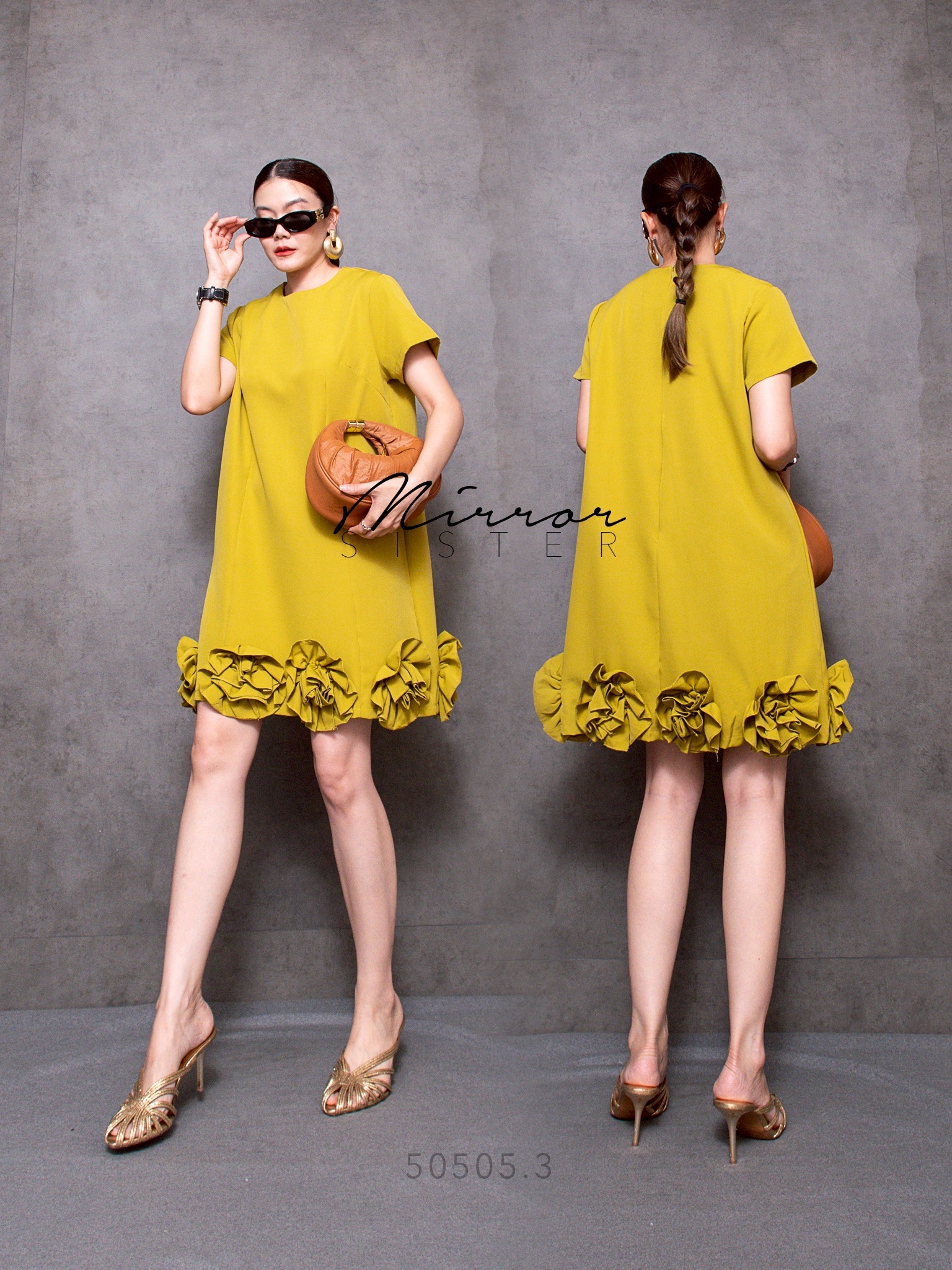 MiRRoRSiSTER's NaRNi FLoRAL DReSS•• เดรสแขนสั้นทรงเรียบง่ายแต่ใส่แล้วโก้ มีดีเทลโดดเด่นตะโกนที่ชายกระโปรงแต่งดอกไม้Handmadeดอกใหญ่สวยจึ้งมาก เนื้อผ้าดีใส่ขึ้นทรงสวย เปล่งบานงามมากทุกสี