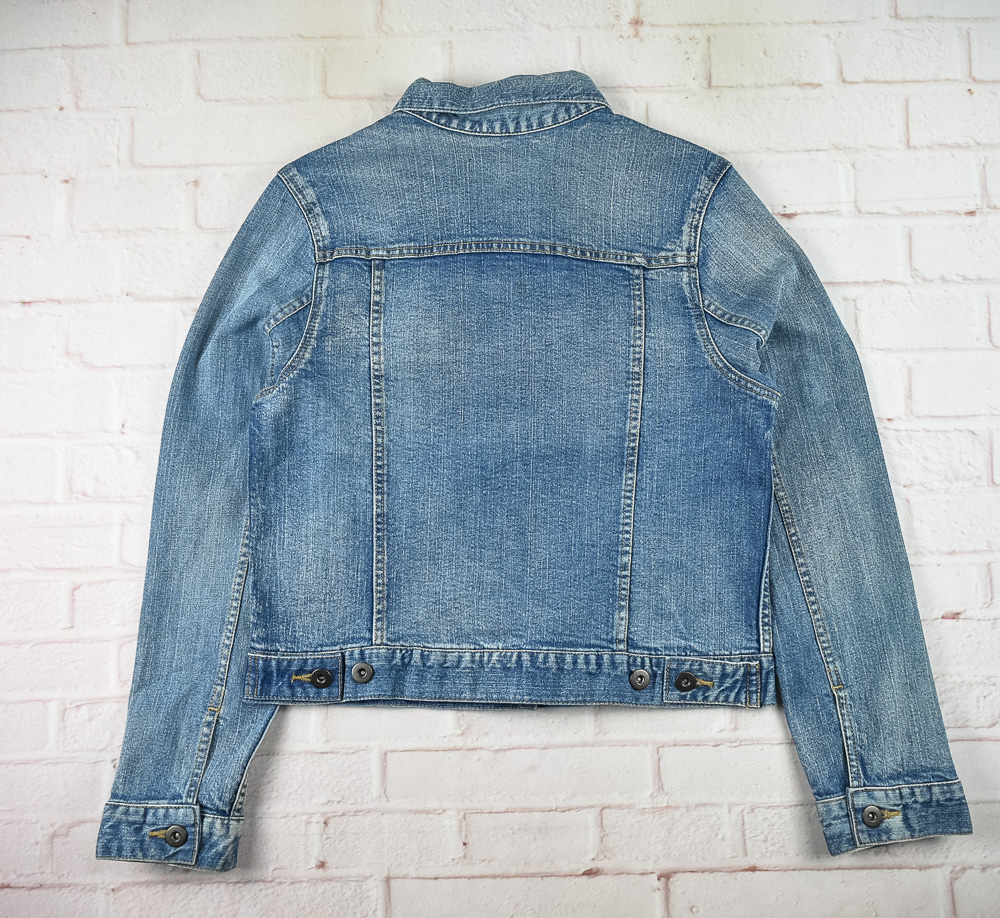 UNIQLOแท้ รอบอก 34 เสื้อแจ็คเก็ตยีนส์ ผู้หญิง ยูนิโคล่ สียีนส์ เสื้อแขนยาว เนื้อผ้าดี