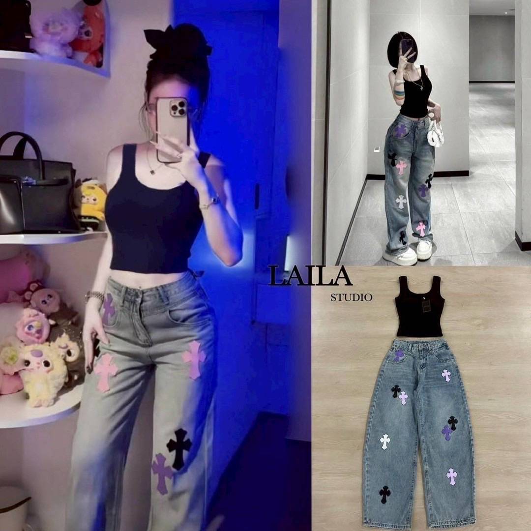 Tag: LAILA Detail: Set เสื้อ+กางเกง งานเสื้อกล้ามทรงเว้าแขนงานเสริมทรงที่อก เนื้อผ้ามีน้ำหนักสวยนิ่มมาพร้อมกางเกงงานยีนส์ทรงบอลลูนสีฟอกอ่อนแต่งอักษรเท่ๆ งานแมชกันเข้าเซ็ท ลงตัวสุดๆ **งานแฟชั่นนำเข้า by laila** #bylaila brand #ชุดเซ็ท #กางเกงยีนส์ #เซ็ทยีน