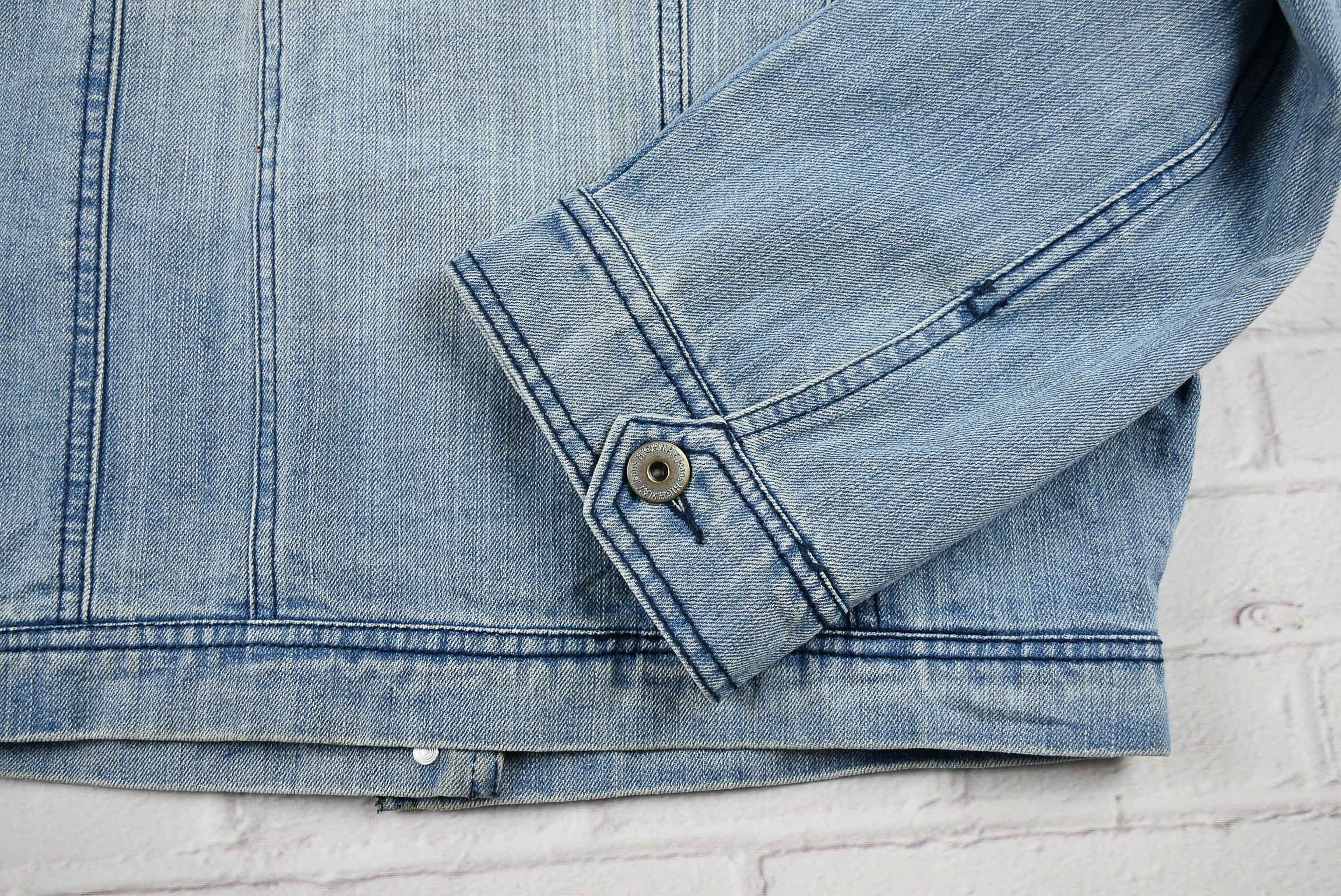 HIGH WAY Jeans อกจริง 38 ไซส์ L เสื้อแจ็คเก็ตยีนส์ แขนยาว ผู้หญิง สีฟอกซีด เนื้อผ้านุ่มใส่สบาย มีกระเป๋าข้าง