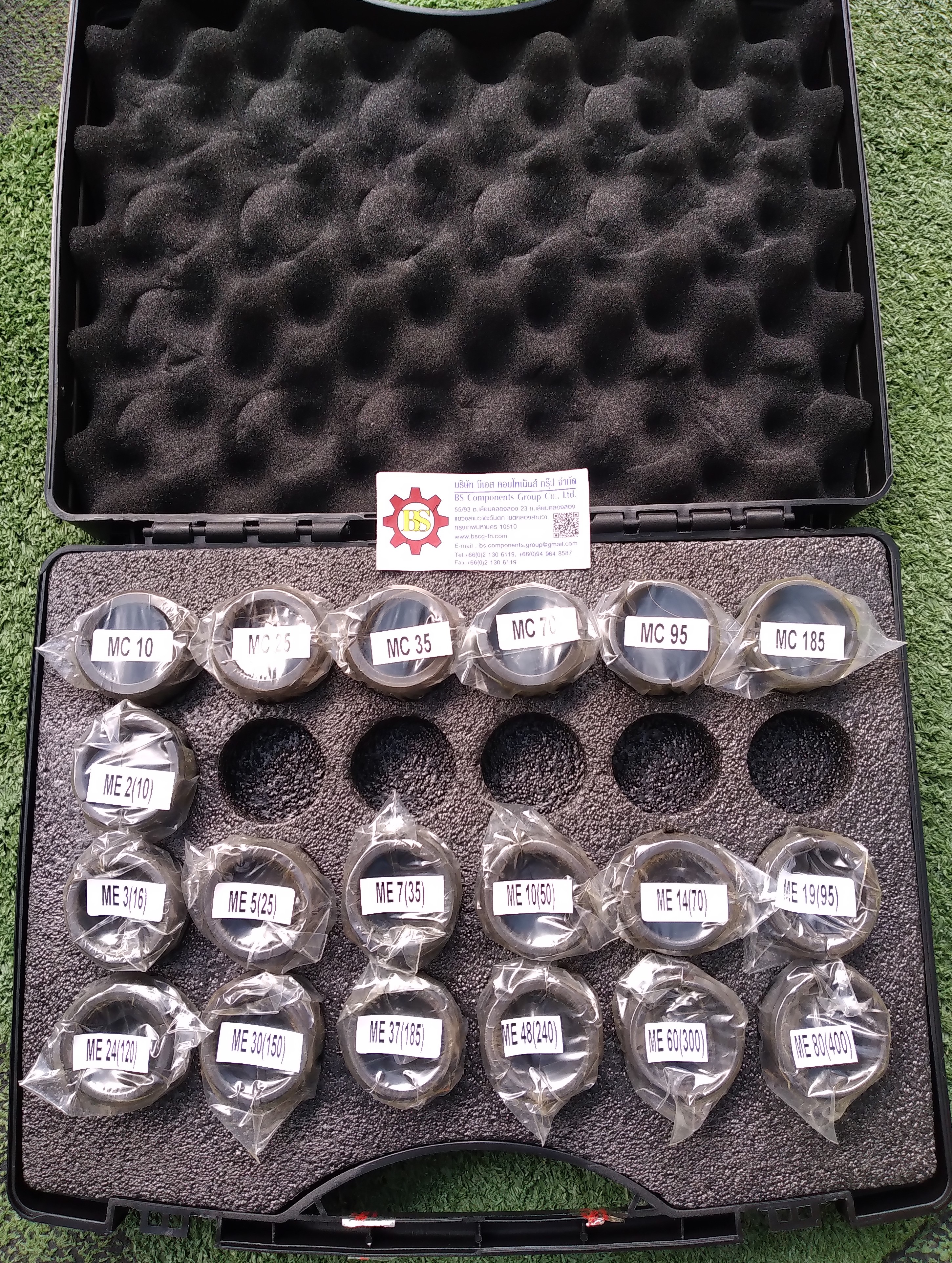 Kumwell : Hydraulic Crimping Tool HCT-M1 Crimping force 120 KN Stroke 42mm. Length 550mm.