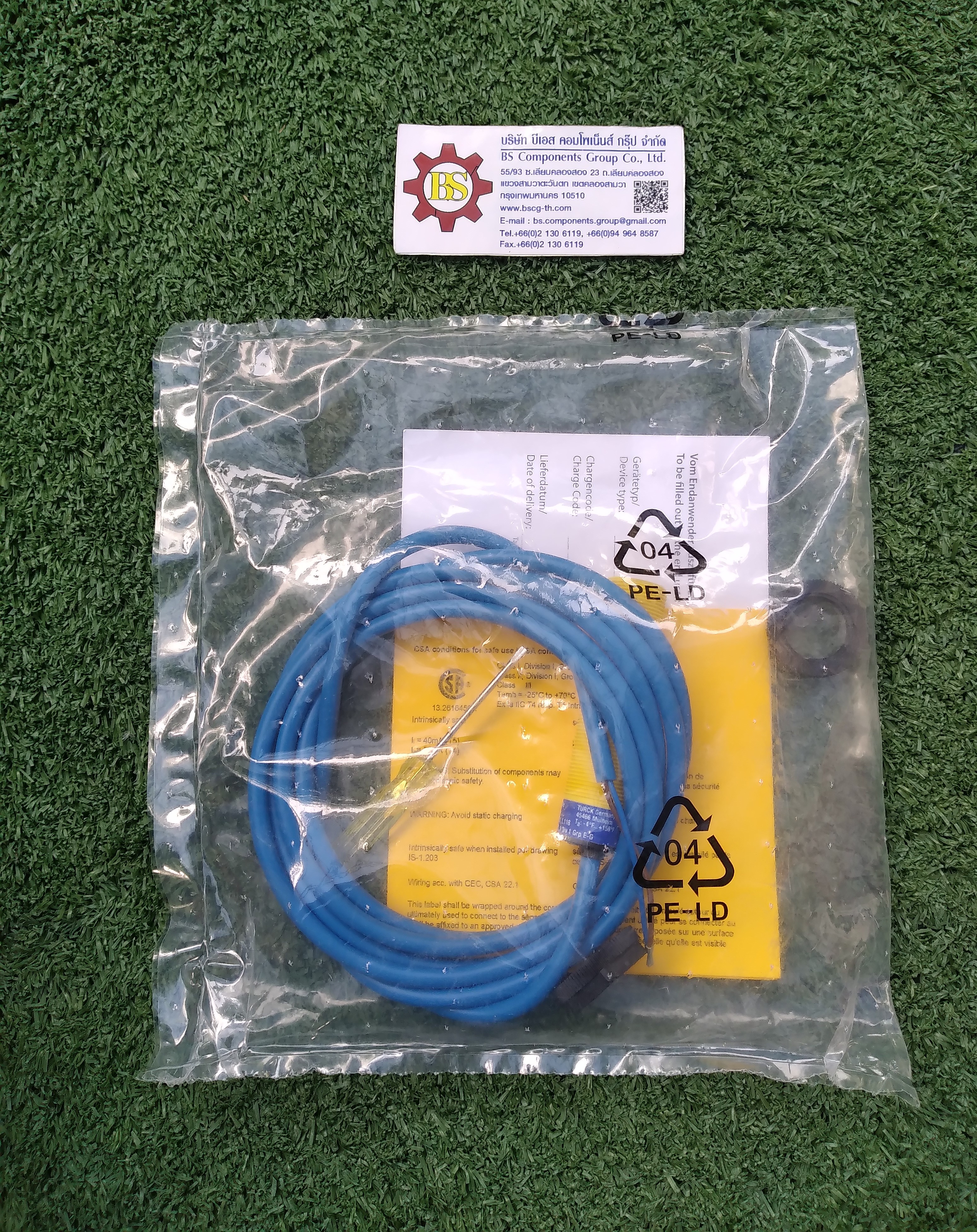 TURCK : Capacitive sensor BC5-S18-Y1X, sensing 5mm. M18 2wire