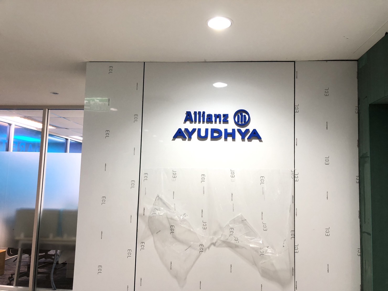 ป้ายอักษรซิงค์ยกขอบ ป้ายบริษัท ขนาดป้าย 20.4 x 70 cm