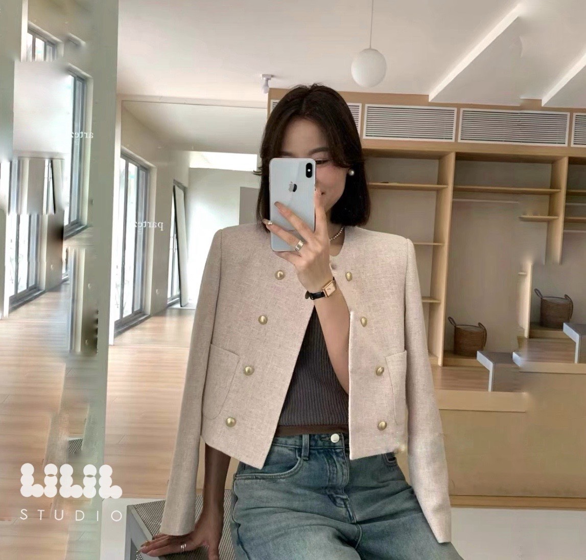 เบลเซอร์ลินิน Korea style กระดุมทองคู่ กระเป๋าหน้าซับในผ้าลื่น ทรงสวยcuttingเนี้ยบ พร้อมส่งค่ะ