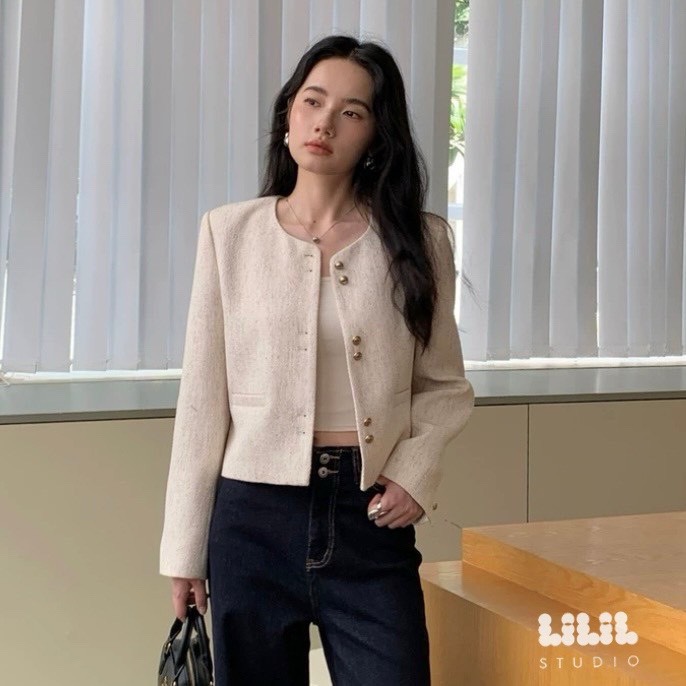 เบลเซอร์Korea style สั่งได้เลยนะคะ ผ้าดูดี cutting เนี้ยบสุด มีซับใน พร้อมส่งค่ะ