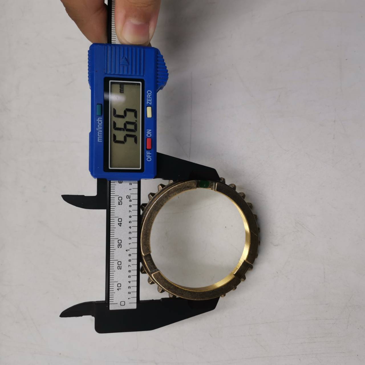 เพืองทองเหลืองเกียร Jeep จี๊ป วัสดุทองเหลือง อันละ