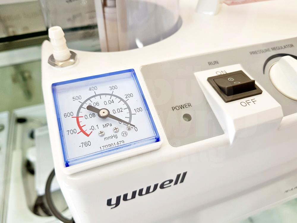 Yuwell 7E-A เครื่องดูดเสมหะ