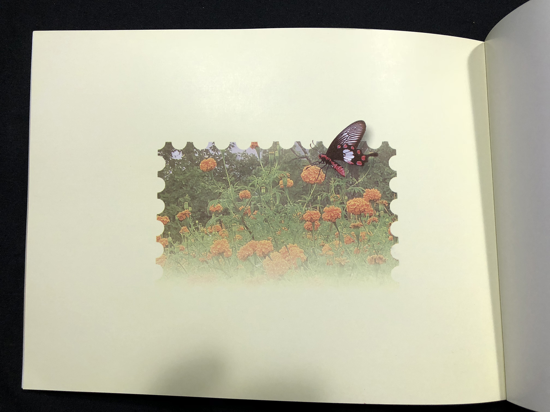 สมุดตราไปรษณียากรไทยประจำปี 2544