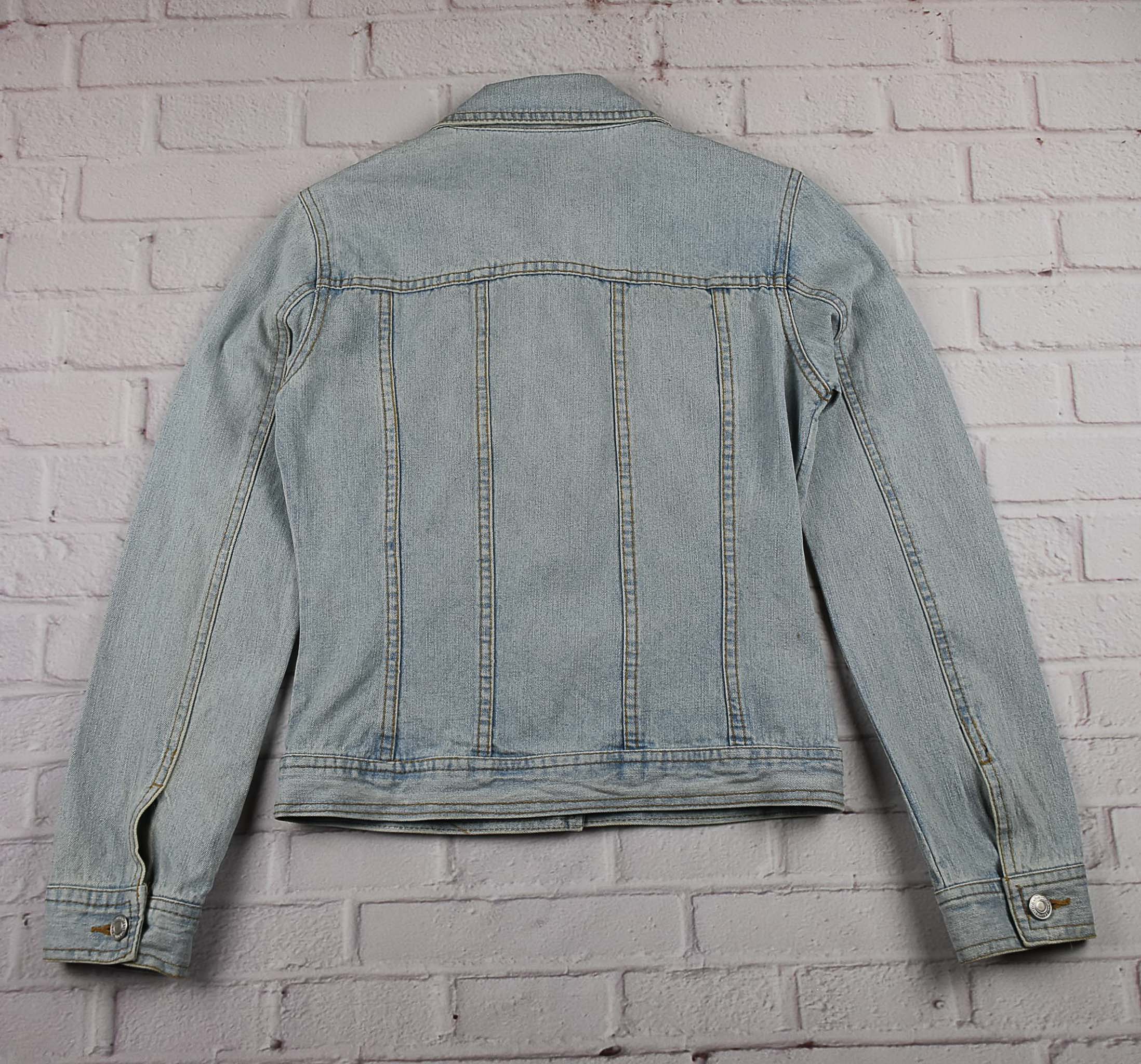 "เสื้อเด็ก" JEANS อกจริง 33 ไซส์ 140 เสื้อแจ็คเก็ตยีนส์ แขนยาว เด็กหญิงชาย สีซีด ทรงสวยใส่สบาย มีกระเป๋าข้าง ใส่คลุมกันแดด