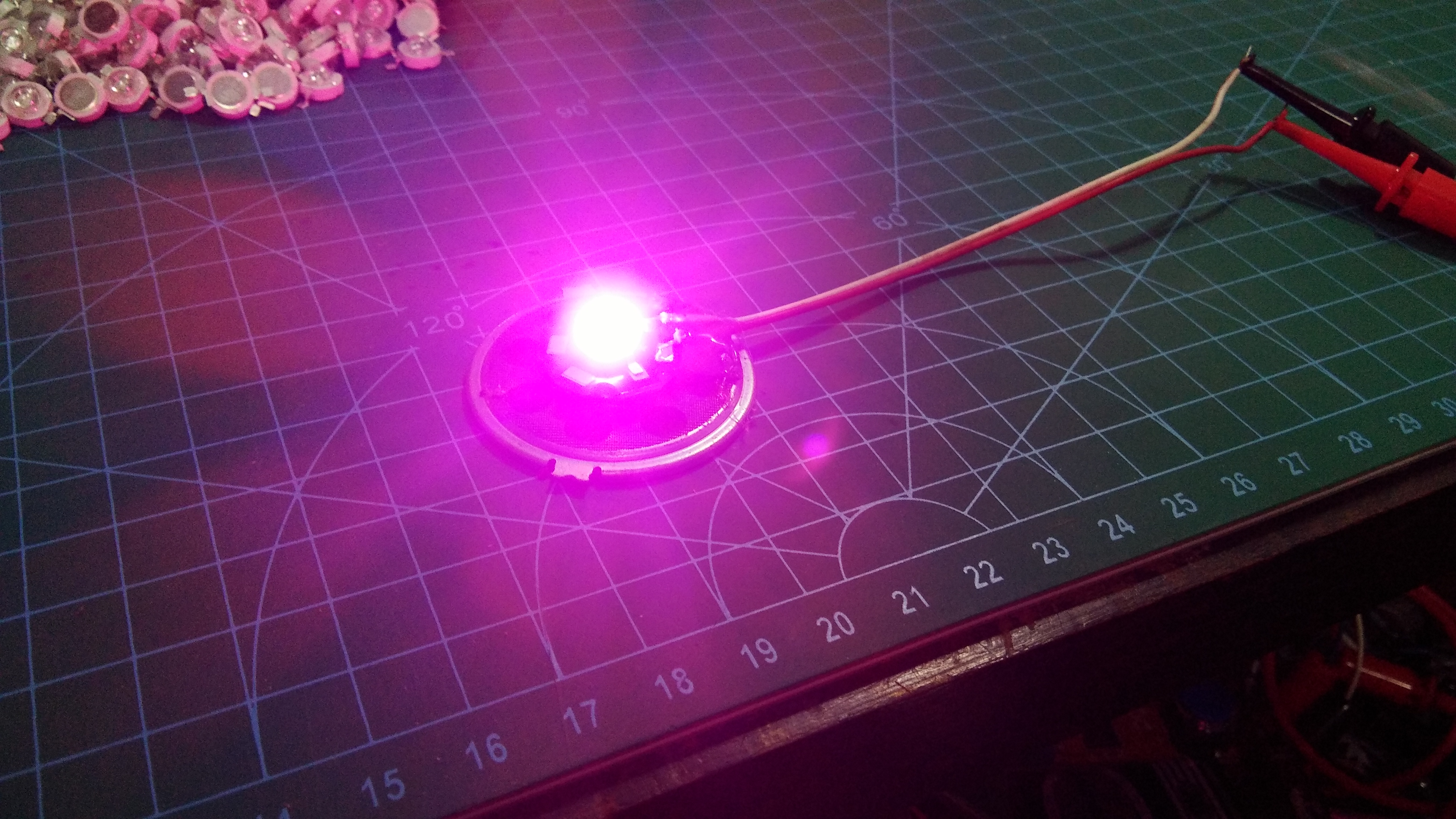 แอลอีดีซุปเปอร์หลอดลูกปัด LED ขนาด 3W สีองุ่น