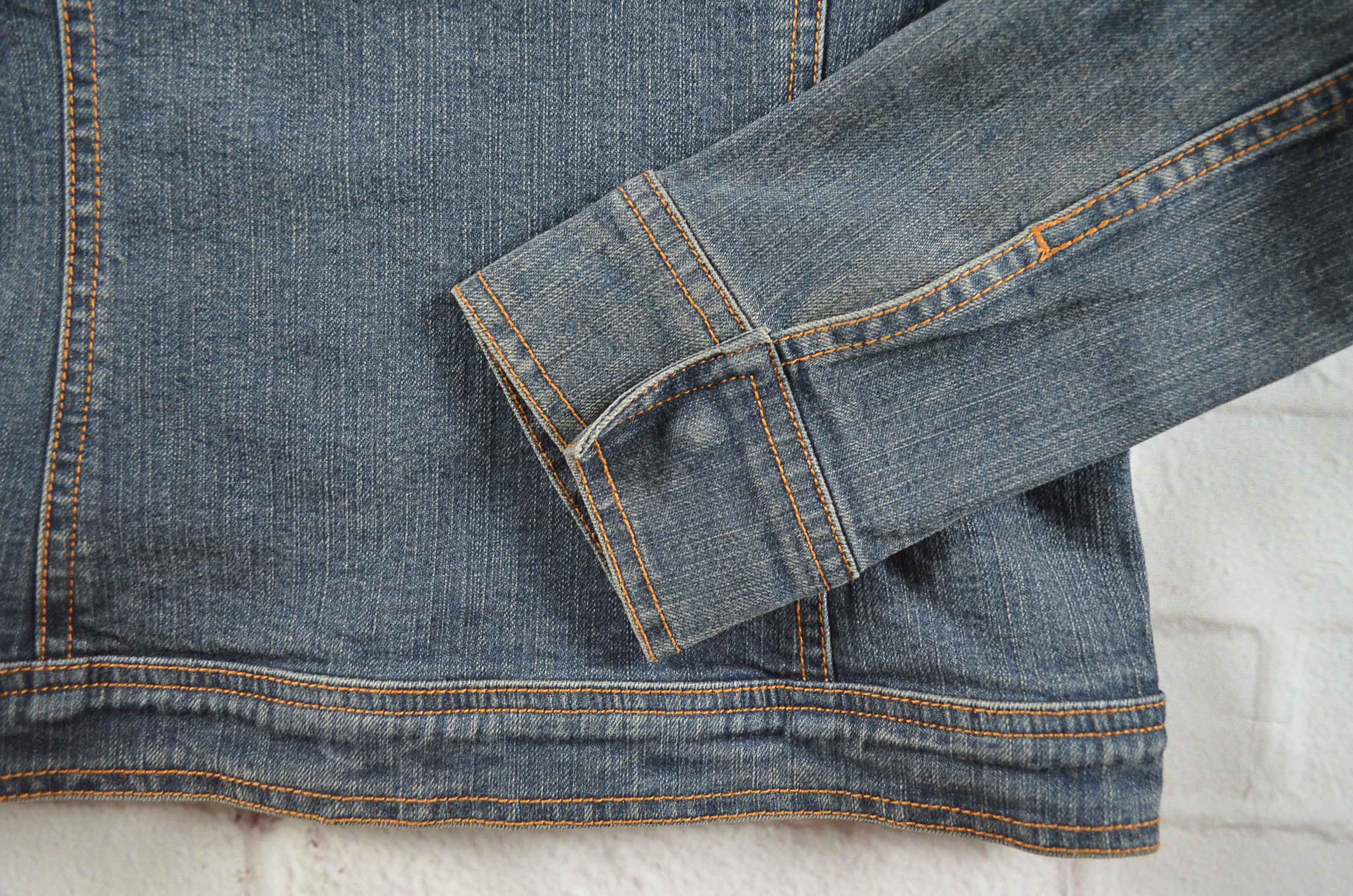 22 OCTOBRE อกจริง34' (XS) เสื้อแจ็คเก็ตยีนส์ เสื้อยีนส์แขนยาวหญิงชาย สีเข้มผ้าไม่แข็งใส่สบาย กระดุมแป๊ก ทรงเข้ารูป