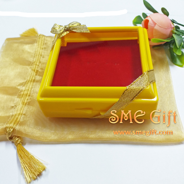 พระพิฆเนศ ประทับยืน พร้อมกล่องและถุงไหมแก้ว BB005 ชิ้น