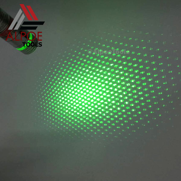 Laser Pointer สีเขียว ไฟแรงสูง แบบชาร์ต