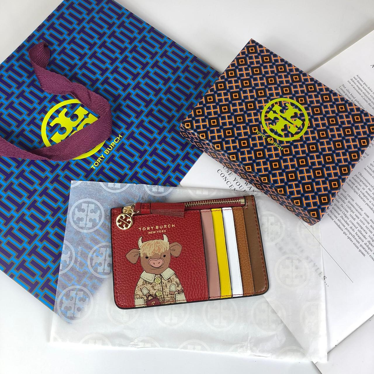 กระเป๋าใส่บัตรแบรนด์เนมโทรี่เบิร์ชสีแดงลายวัวปีฉลู TORY BURCH Card holder