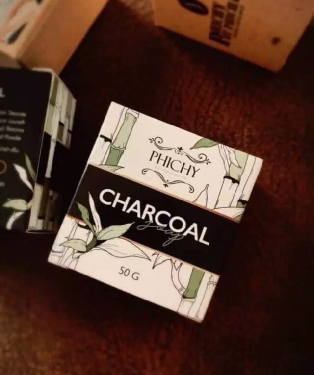 Peachy Charcoal Soap 50g