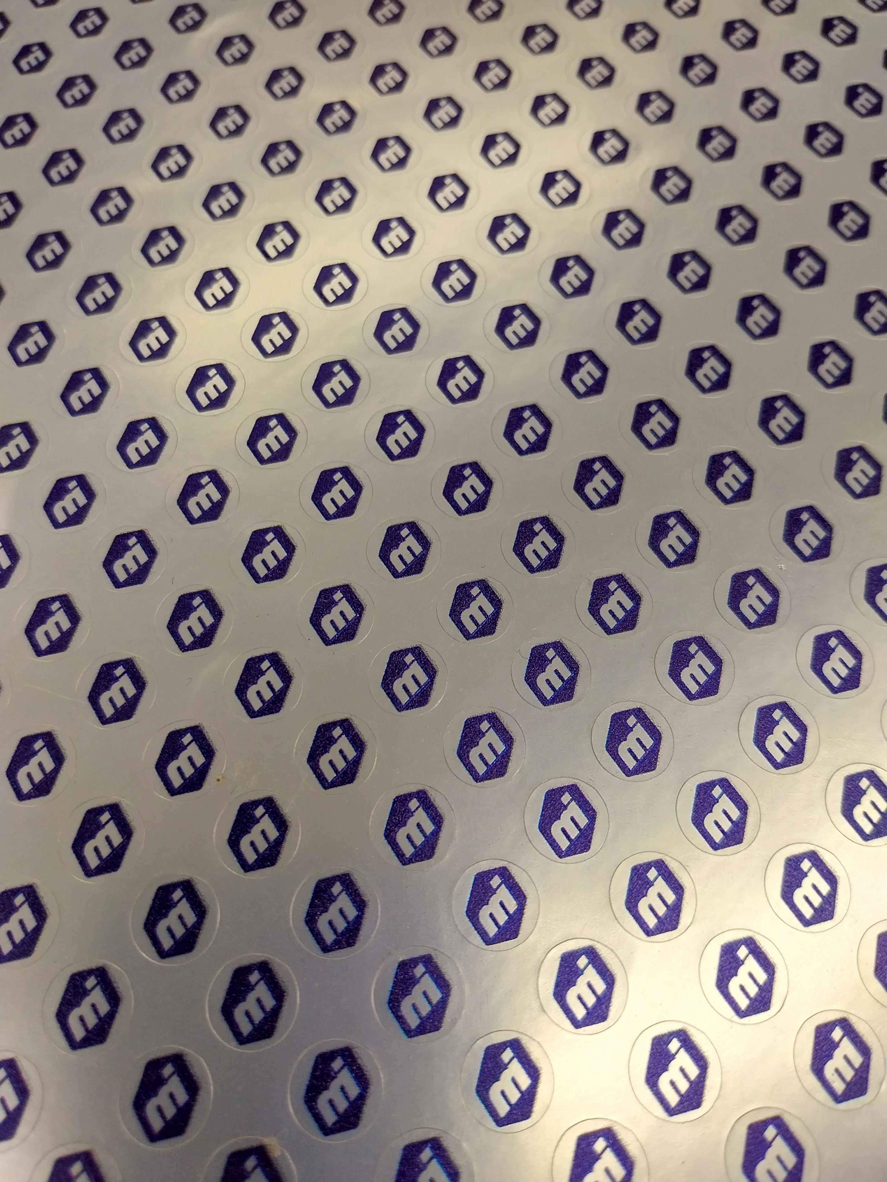 วอยด์เงินเงา เงินด้าน เงินรุ้ง วอยด์ขาว สำหรับติดรับประกันสินค้า เริ่มต้นที่ ราคา120บาท/ใบ SKU-02651