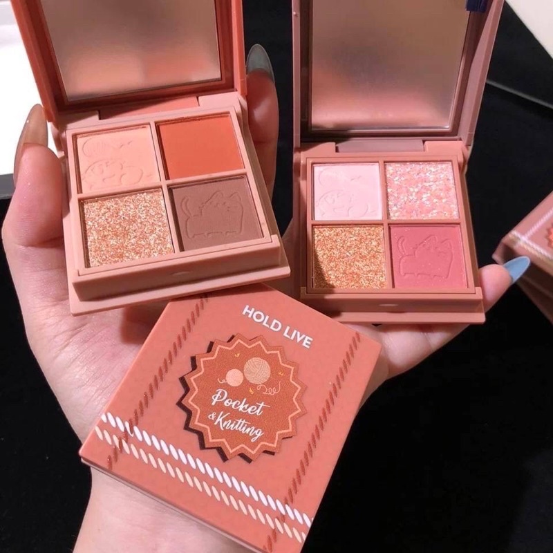 Hold Live Pocket & Knitting Eyeshadow Palatte 4 Colors อายแชโดว์พาเลต ทาตา