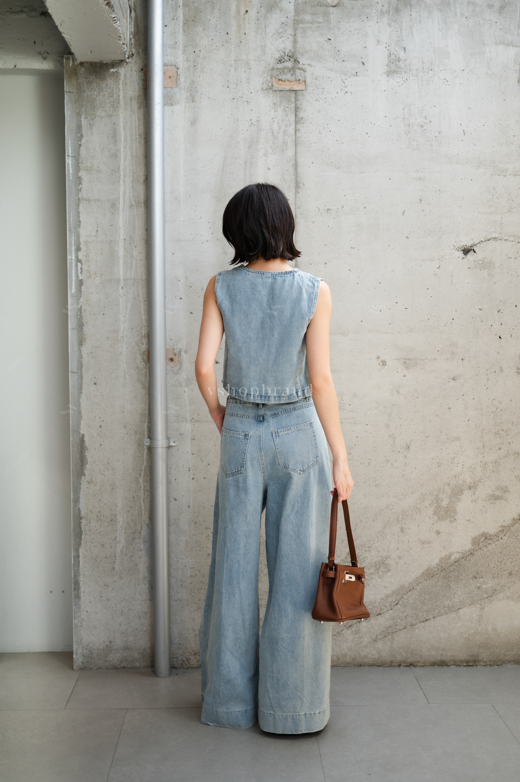 Set เสื้อกั๊กยีนส์ + กางเกงขายาว