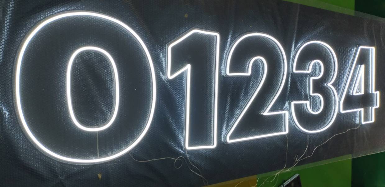 งานป้ายเช่า ป้ายไฟนีออนดัดLED 8มิล แสงสีขาว ตัวเลข 0-9