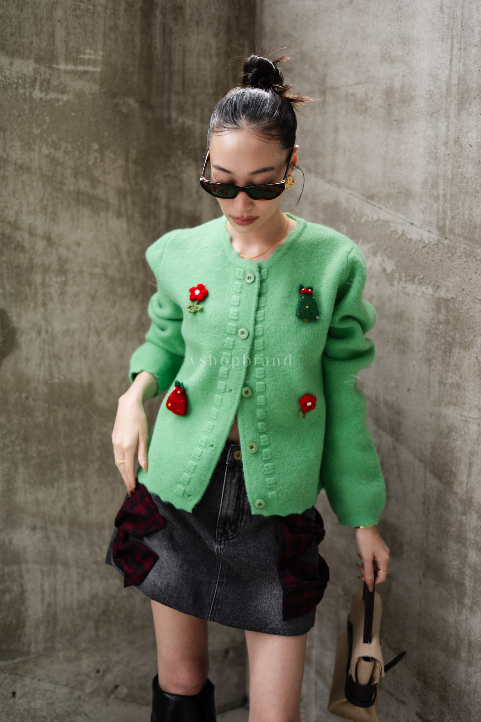 เสื้อไหมพรมแขนยาวขลิบขอบติดคริสมาสต์