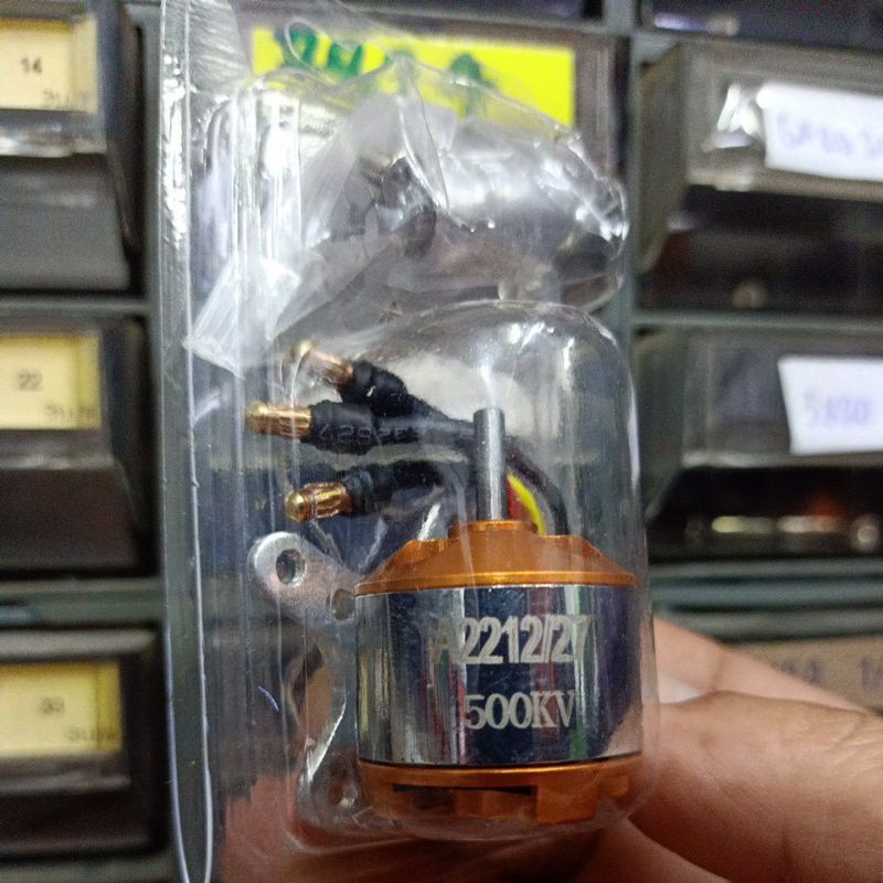 มอเตอร์บัสเลส 3 สาย 2212 500kv 930kv 1250kv 1400kv 1500kv 2450kv 2700kv เครื่องบินบังคับ