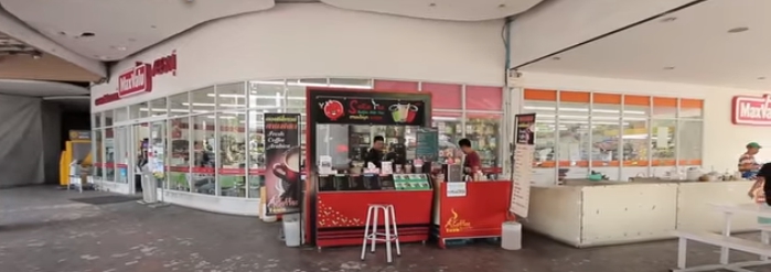ร้านค้า ออฟฟิศให้เช่า ลาดพร้าว 101 โซนคอนโดใกล้ Community Mall 72.87 ตร.ม