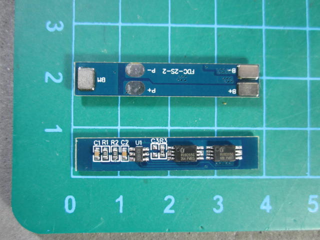 PCM 18650 แบตเตอรี่ลิเธียม 2เซล 7.4V 8.4V สูงสุด 3A