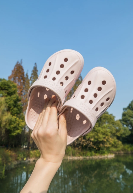 E11 รองเท้าหัวโต ยาง EVA กันลื่น นุ่มสบาทเท้า *ส่งฟรี* SKU-01820