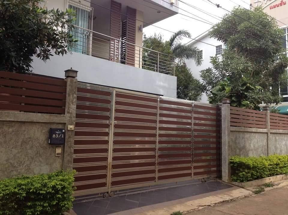 ขายบ้านสองชั้นครึ่งราคาถูกพร้อมอยู่ทำเลทองติดถนนใหญ่พร้อมทำธุรกิจติดธนาคารออมสิน เนื้อที่ 96 ตรว.3ห้องนอน4ห้องนํ้า อ.หนองกี่ จ.บุรีรัมย์