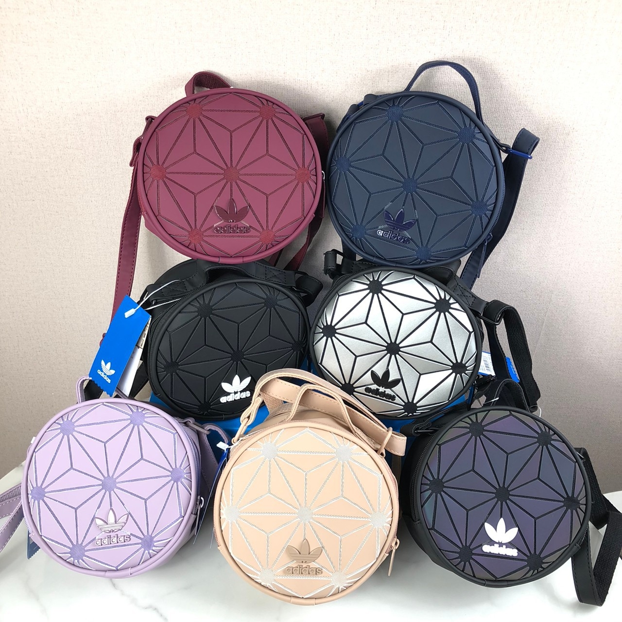 กระเป๋าสะพายแนวสปอร์ตเท่ห์ๆ เก๋ๆ แบรนด์เนมอดิดาส Adidas bag-สีดำ
