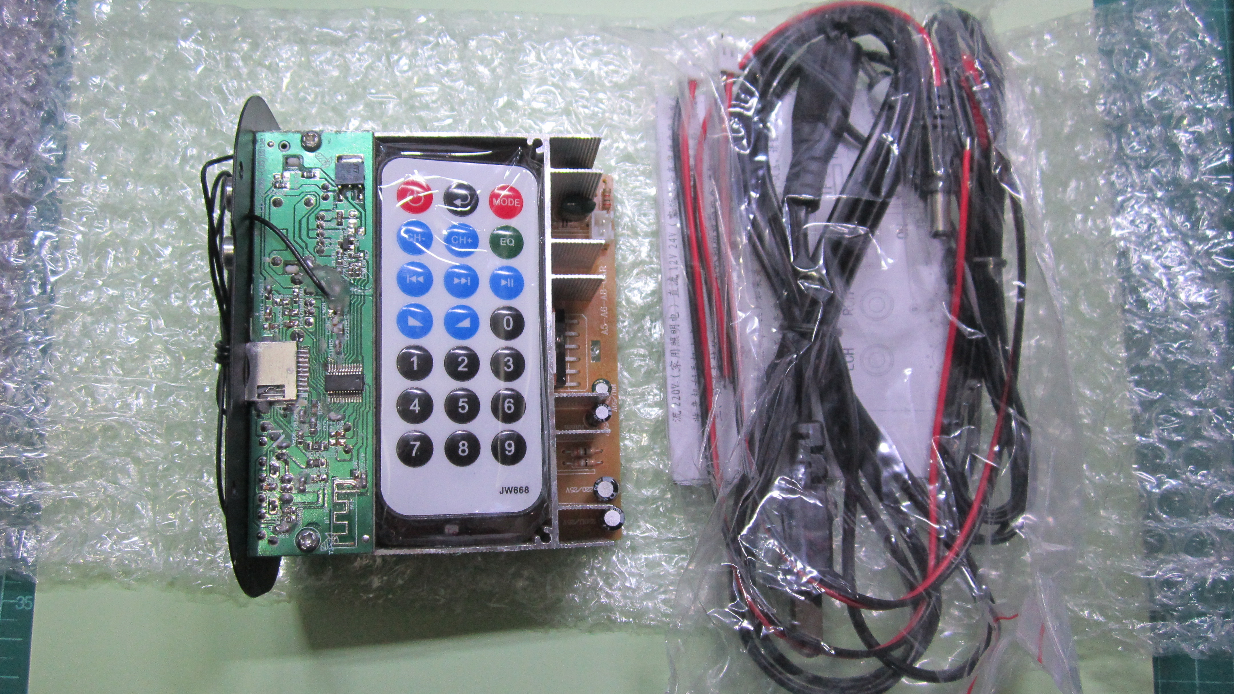 บลูทูธซับวูฟเฟอร์พลังสูง Power Amplifier Board Card USB + รีโมทคอนโทรล 12V24V220V