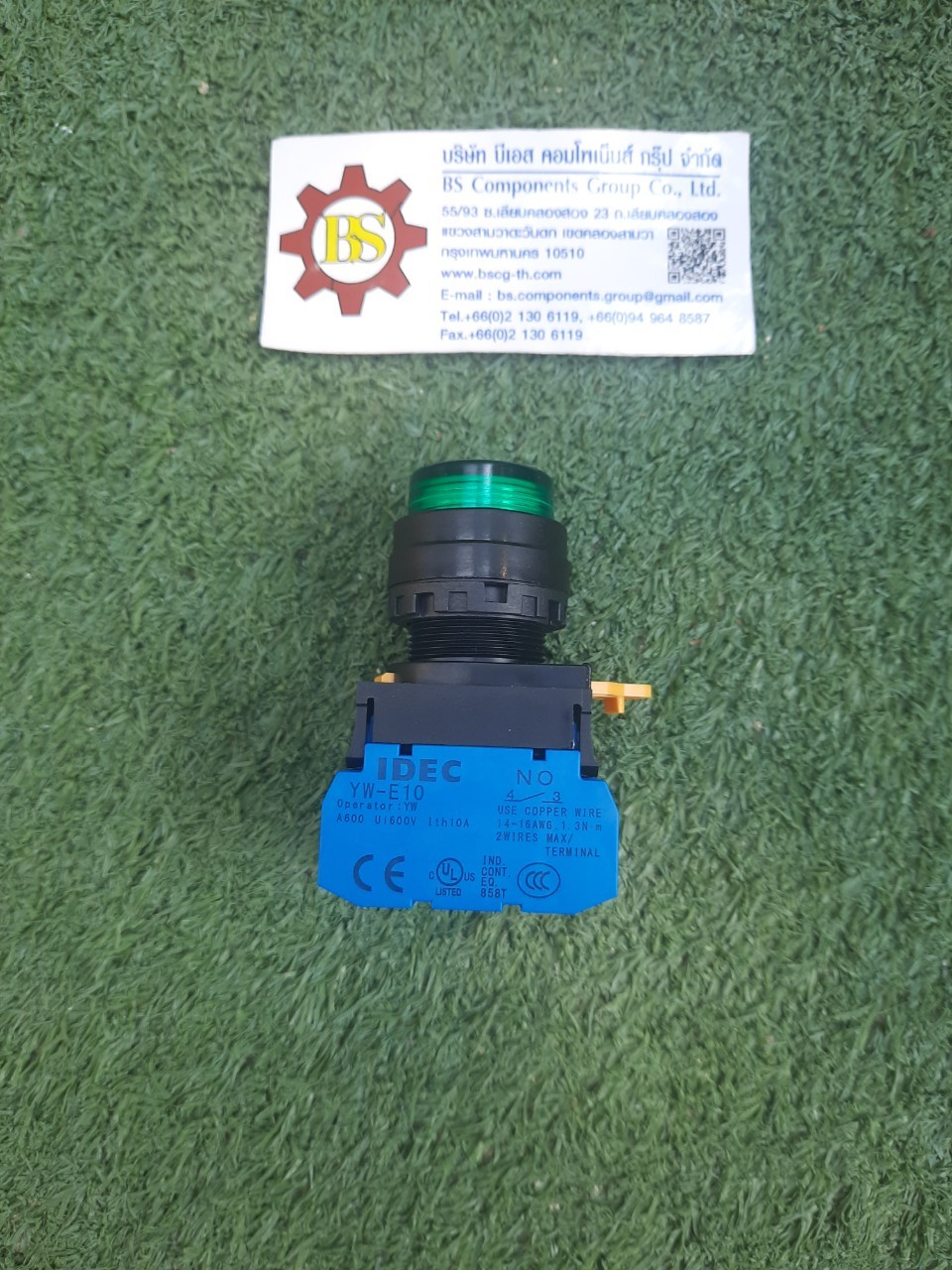 IDEC : ILL.PB.22mm. YW1L-M2E11QM3G 1NO/1NC 220VAC เขียว