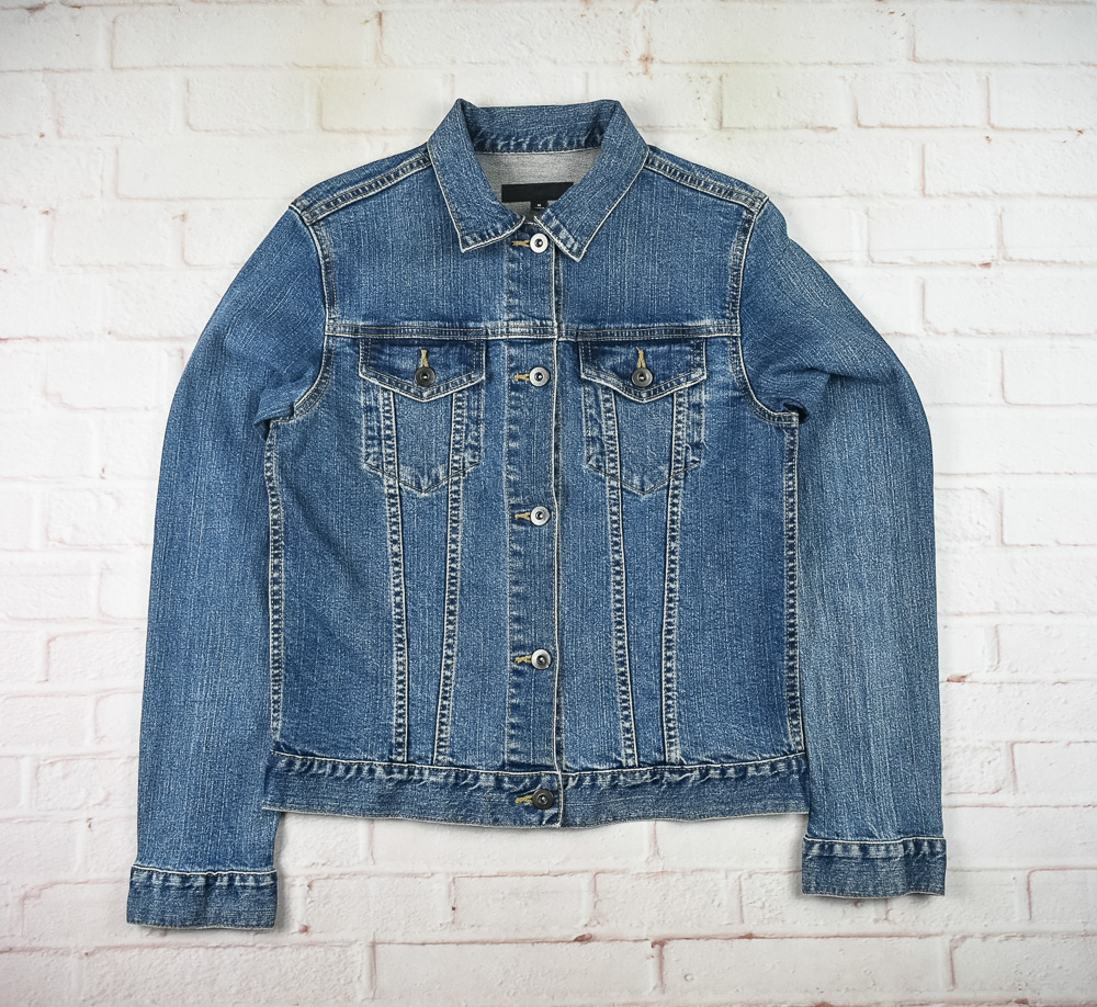 UNIQLOแท้ รอบอก 34 เสื้อแจ็คเก็ตยีนส์ ผู้หญิง ยูนิโคล่ สียีนส์ เสื้อแขนยาว เนื้อผ้าดี