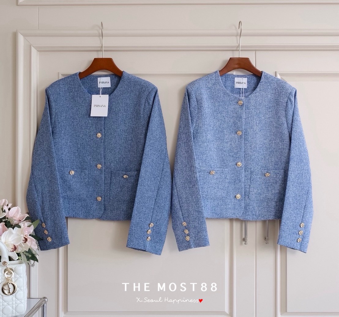 เสื้อคลุมสไตล์สูท งานผ้าทวีตเกรดแพง ใส่ไม่คันระคายผิว ตัดเย็บซับในแบบเดียวกับงานเบลเซอร์เกรดห้าง ดีเทลแต่งกระดุมโลหะสีทองสวยติดแกรม