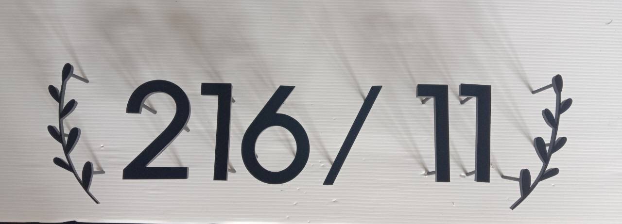 ป้ายบ้านเลขที่ อักษรสแตนเลสยกขอบพ่นทำสีดำ