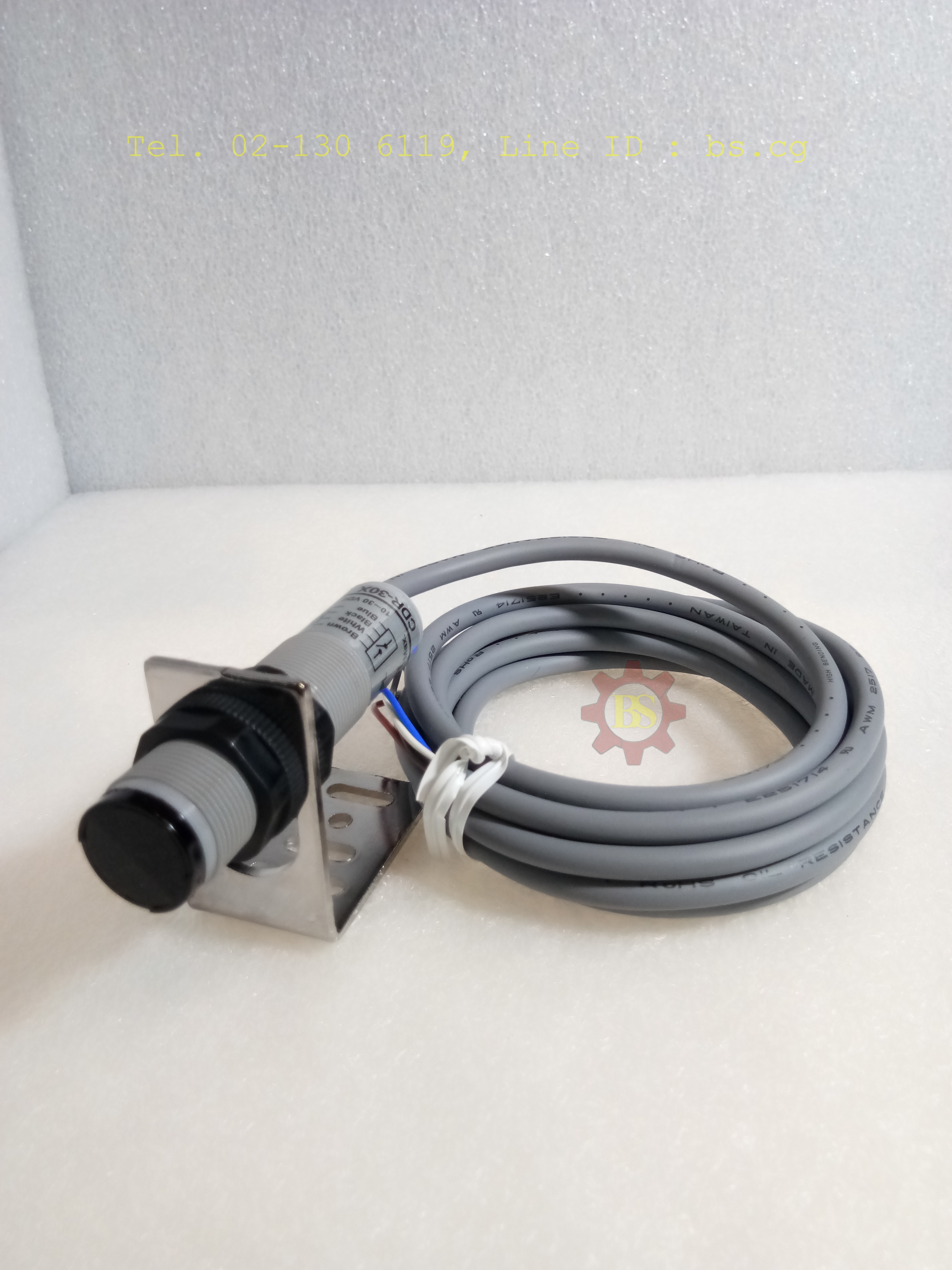 FOTEK: M18 Power Photo Sensor CDR-30X