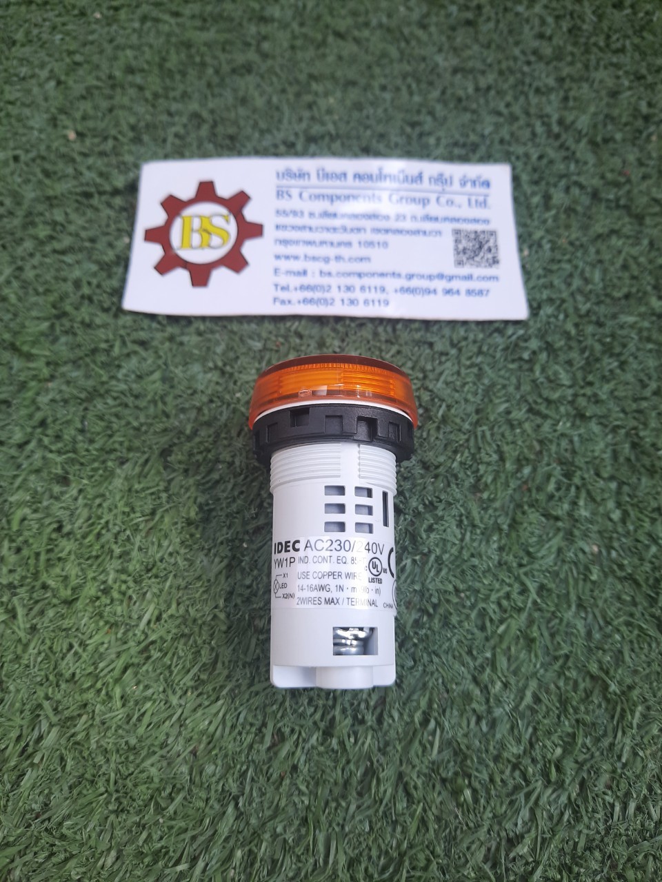 IDEC : PL Lamp 22mm YW1P-1UQM3A 220VAC เหลือง อำพัน