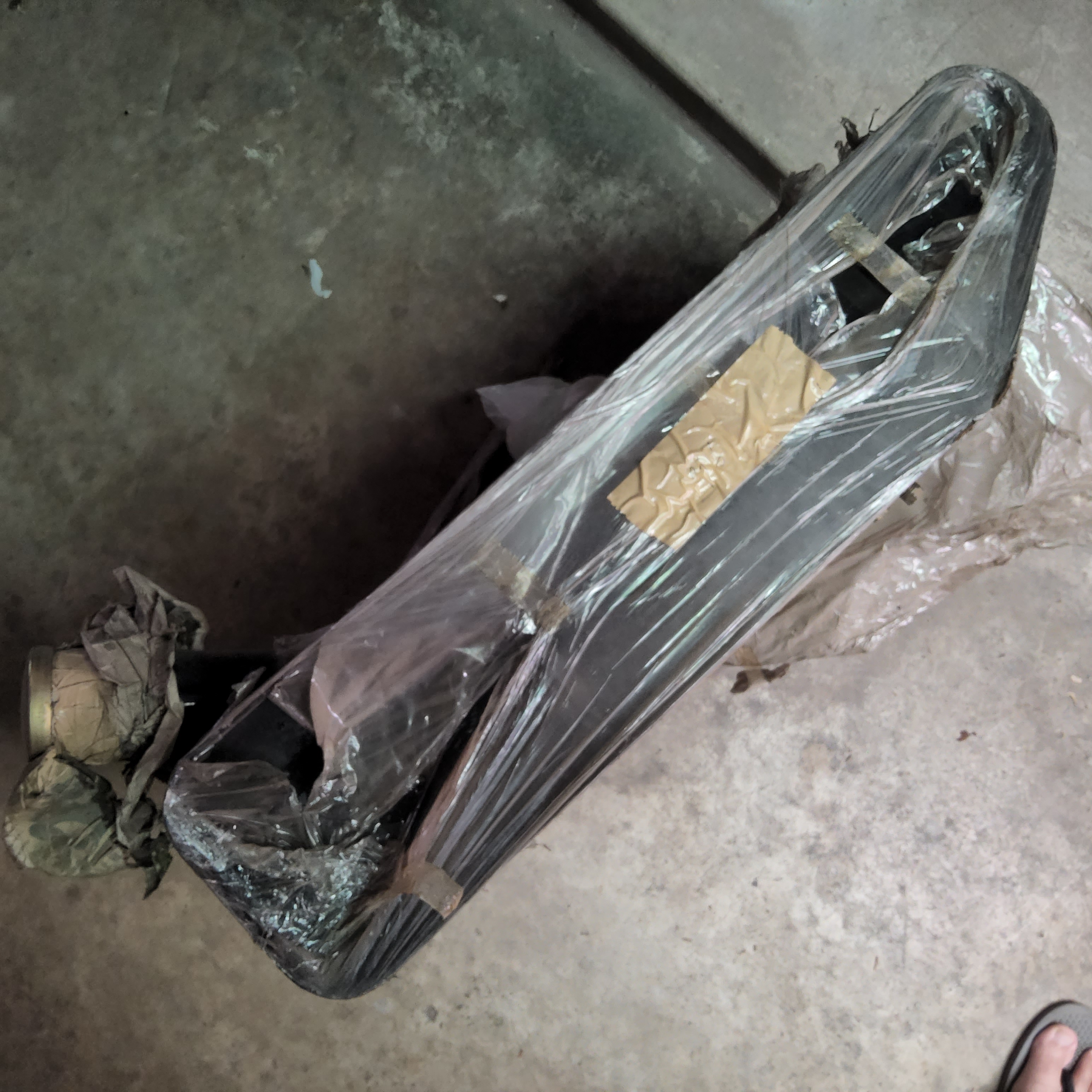 ถังน้ำมัน ปากเล็ก รถจี๊ป จี๊ปเล็ก CJ5 CJ6 CJ7 WILLY JEEP กว้าง 48 ซม ยาว บน 62 ซม ล่าง 52ซม สูง 16