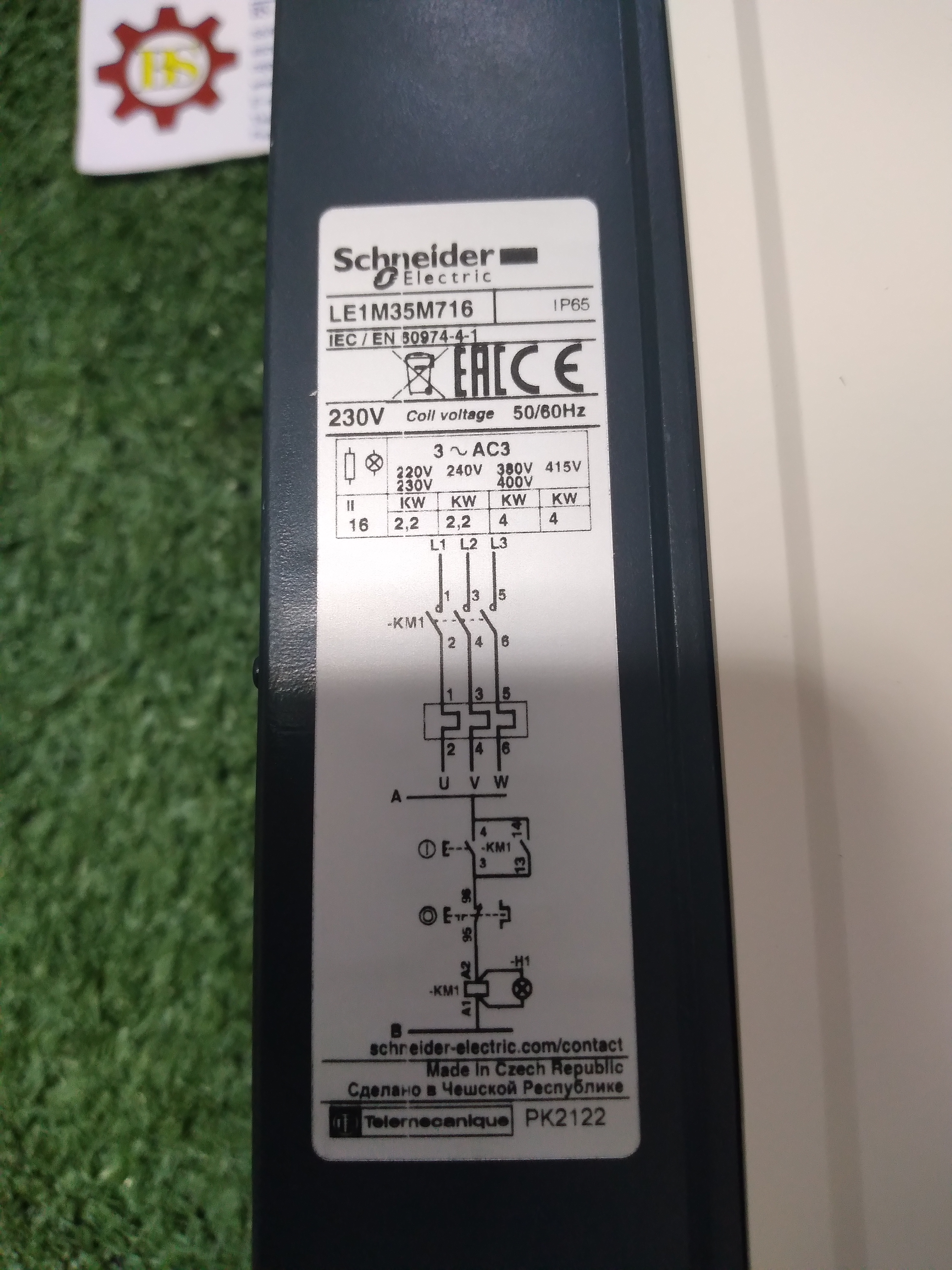 Schneider : กล่องสตาร์ทมอเตอร์ LE1M35M716 220VAC 8-11.5A
